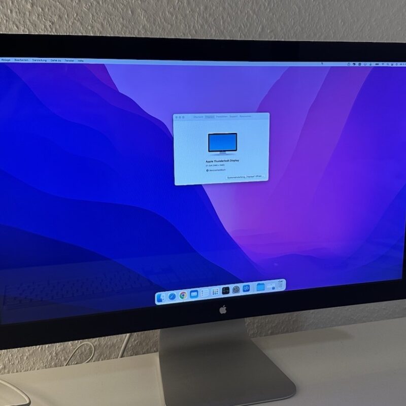 Apple Thunderbolt Display