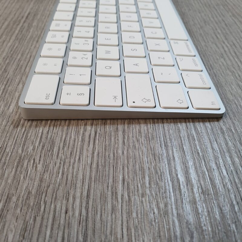 Apple Magic Keyboard (A1644)
